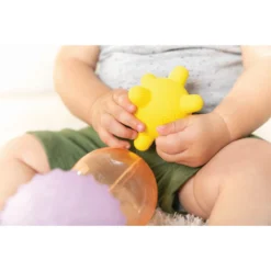 Infantino Lights & Sounds Multi-Sensory Speelballetjes BK-315023 7 Infantino Lights & Sounds Multi-Sensory Speelballetjes BK-315023 -LiefjesHoek Verkoop 2020 08 14 0321 1