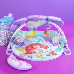 Bright Starts Disney Baby Kleine Zeemeermin Twinkle Trove Activity Gym Speelkleed K12534 -LiefjesHoek Verkoop Bright Starts Speelkleed 5