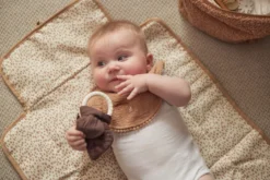 Jollein Boucle Naturel Verschoningsmat 096-001-66060 -LiefjesHoek Verkoop Jollein Boucle Biscuit Verschoningsmat 096 001 66067 6