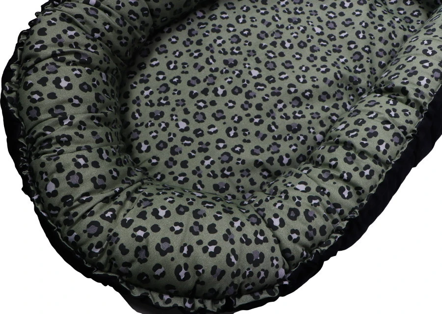 MamaLoes Panther Army Green Omkeerbaar Babynest ML3038 4 MamaLoes Panther Army Green Omkeerbaar Babynest ML3038 - Afbeelding 4