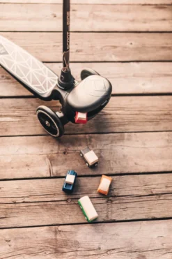 Scoot And Ride Brown Lines Highwaykick 2 Step SR-96526 -LiefjesHoek Verkoop Scoot and Ride Brown Lines Highwaykick 2 Step SR 96526 .sfeer 3