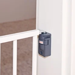 Babygo Safety BabySecure Wallfix White Traphek 4061 -LiefjesHoek Verkoop babygo safety babysecure wallfi3 white traphek 4061 x 1