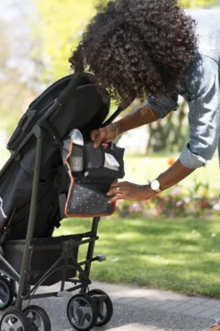 Badabulle Autostoel Organizer Met Tablethouder B045604 -LiefjesHoek Verkoop badabulle autostoel organizer met tablethouder b045604 5