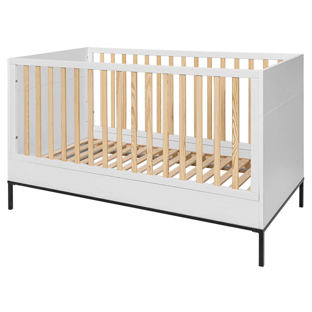 Bellamy Lumi White Babykamer: Ledikant/Juniorbed, Commode En 2-Deurskast - Afbeelding 2