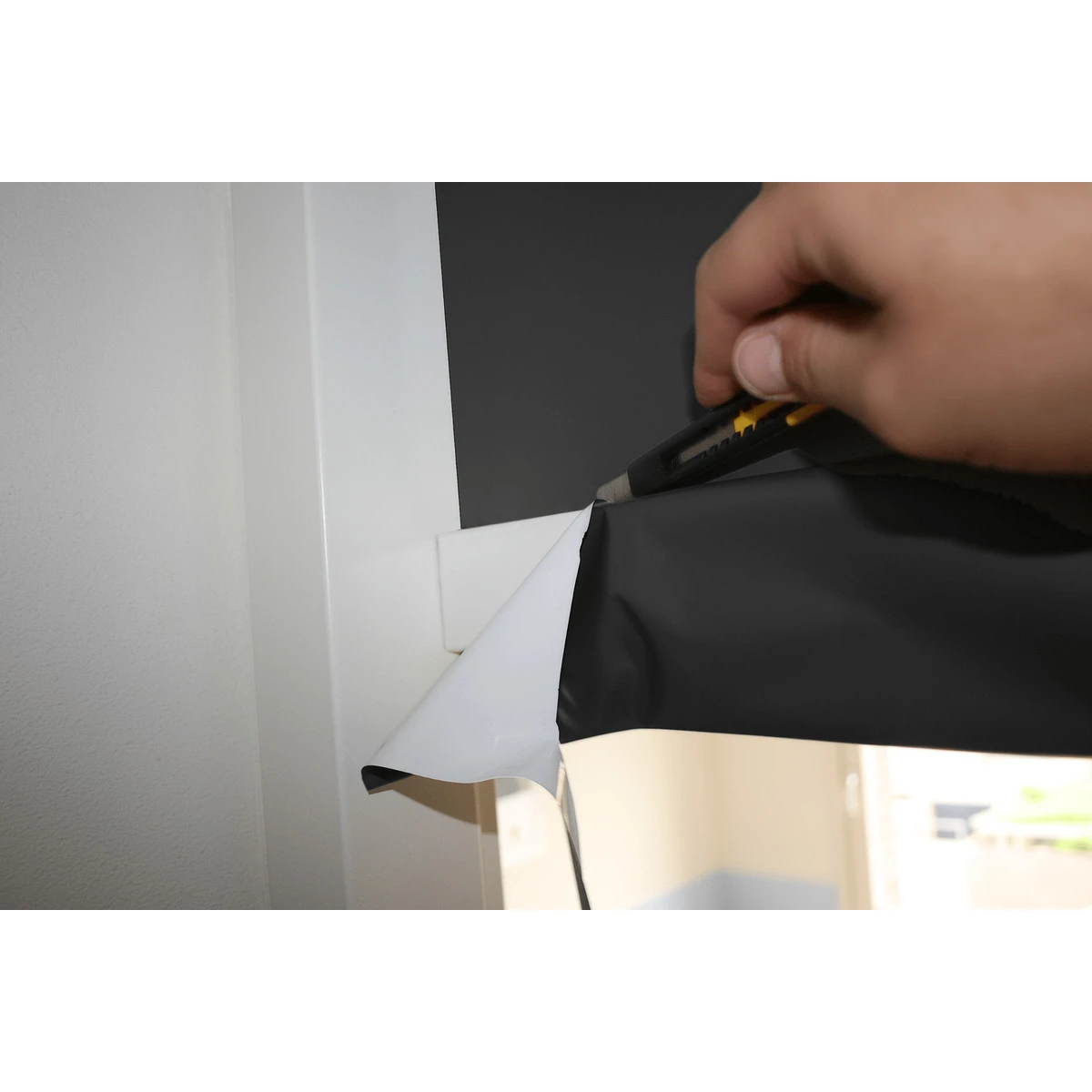 Little Luca Black Out Blinds Sticky Verduisteringsgordijn DDD50262 2 Little Luca Black Out Blinds Sticky Verduisteringsgordijn DDD50262 - Afbeelding 2