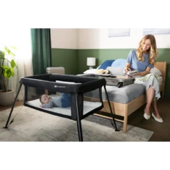 Kinderkraft Cami Black 3-in-1 Campingbed KLCAMI00BLK0000 25 Kinderkraft Cami Black 3-in-1 Campingbed KLCAMI00BLK0000 -LiefjesHoek Verkoop cami sfeer 7 1