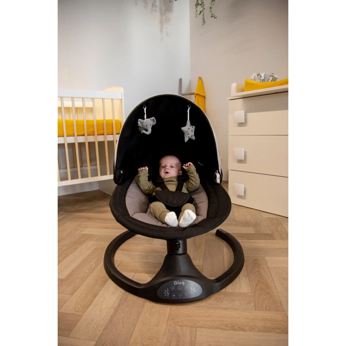 Ding Hugg Black Swing Babyschommel DI-938428 12 Ding Hugg Black Swing Babyschommel DI-938428 - Afbeelding 12