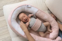 Doomoo Cocoon Misty Pink Babynest CO 09 -LiefjesHoek Verkoop doomoo cocoon misty pink babynest 4