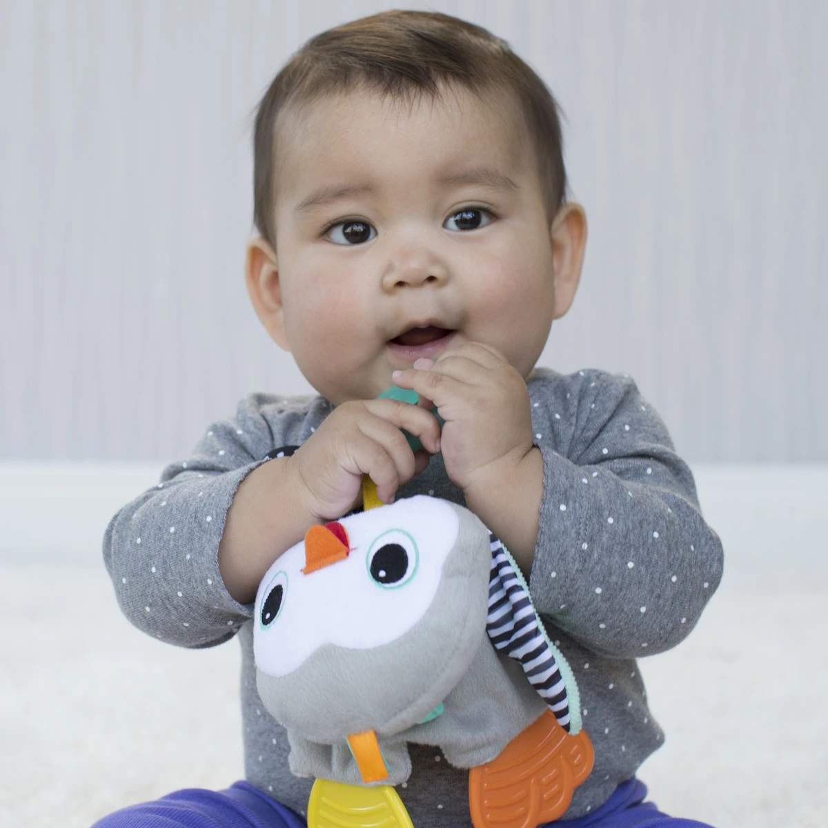 Infantino Cuddly Pinguin Bijtspeeltje BK-316329 5 Infantino Cuddly Pinguin Bijtspeeltje BK-316329 - Afbeelding 5