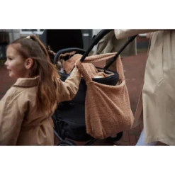 Jollein Boucle Naturel Luiertas 027-819-66060 -LiefjesHoek Verkoop jollein boucle biscuit luiertas 027 819 66067 lifestyle