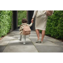 Jollein Boucle Biscuit Rugtasje 057-591-66067 -LiefjesHoek Verkoop jollein boucle rugzakje .2 1