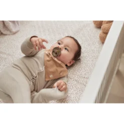 Jollein Dotted Biscuit 75 X 95 Cm Boxdek 018-512-66083 -LiefjesHoek Verkoop jollein dotted biscuit 75 x 95 cm boxdek 018 512 66083 .sfeer1