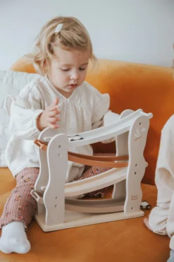 Label Label Nougat Houten Autobaan LLWT-34406 13 Label Label Nougat Houten Autobaan LLWT-34406 -LiefjesHoek Verkoop label label nougat houten autobaan llwt 34406 6