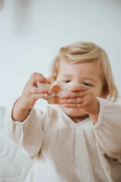 Label Label Nougat Houten Tuimelring Piramide LLWT-34383 10 Label Label Nougat Houten Tuimelring Piramide LLWT-34383 -LiefjesHoek Verkoop label label nougat houten tuimelring piramide llwt 34383 4