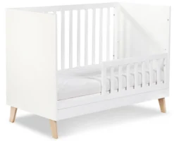 Babykamer Romy: Ledikant, Commode & 2-Deurskast -LiefjesHoek Verkoop ledikant noah 60 x 120 cm 2