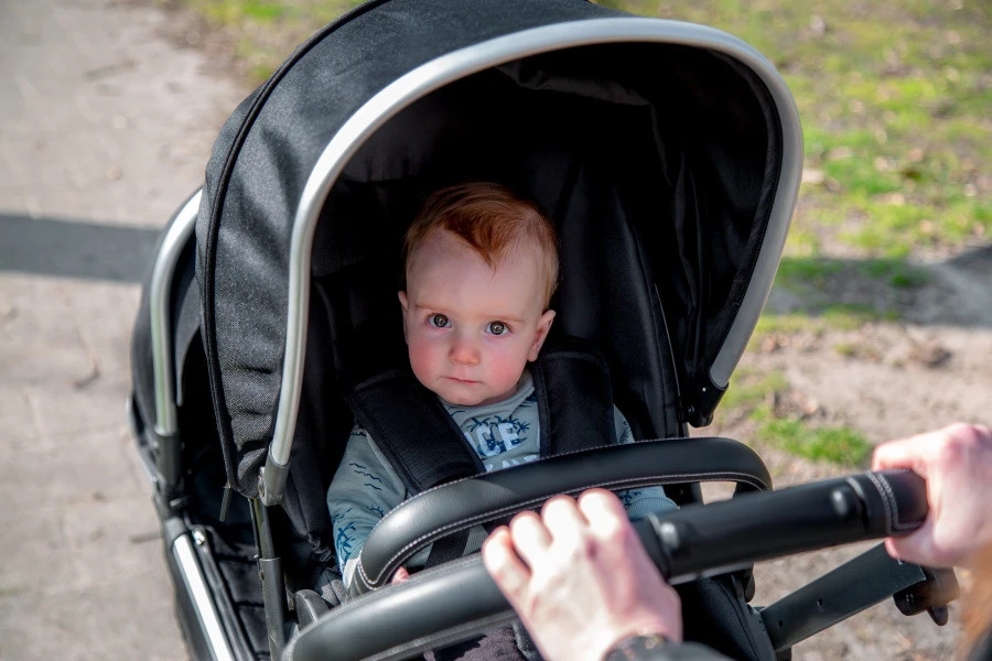 Ding Amigo Black/Rose Tweeling Kinderwagen Incl. 2 Autostoelen DI-191711 14 Ding Amigo Black/Rose Tweeling Kinderwagen Incl. 2 Autostoelen DI-191711 - Afbeelding 14