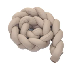 MamaLoes Amy Ajour Nougat 210 Cm Braided Bedbumper 84269 -LiefjesHoek Verkoop mamaloes amy ajour nougat 210 cm braided bedbumper 84269 3