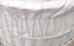 MamaLoes Rotan Wit Baby Wiegje 66755 -LiefjesHoek Verkoop mamaloes rotan wit baby wiegje 2