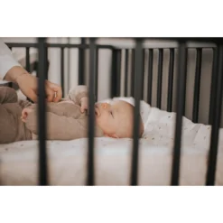 MamaLoes Panter Groen 80 X 100 Cm Omkeerbaar Boxkleed ML020227 18 MamaLoes Panter Groen 80 X 100 Cm Omkeerbaar Boxkleed ML020227 -LiefjesHoek Verkoop mamaloes stippen 80 x 100 cm omkeerbaar boxkleed ml020232 12