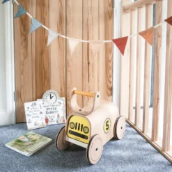 Mamatoyz Racer Houten Loopauto MT05 -LiefjesHoek Verkoop mamatoyz racer houten loopauto mt05 7