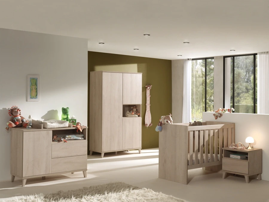 Meegroei Babykamer Pauline: Meegroei Ledikant, Commode En 2-Deurskast 1 Meegroei Babykamer Pauline: Meegroei Ledikant, Commode En 2-Deurskast