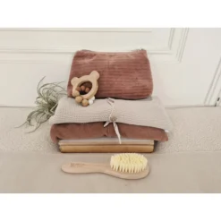 Bambam Beer Houten Bijtring 51591 -LiefjesHoek Verkoop sfeerbeeld 15 .jpg 1920x1920