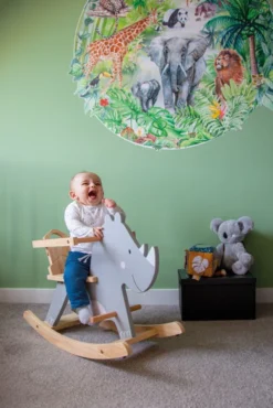 Tryco Neushoorn Houten Hobbeldier TR-353010 -LiefjesHoek Verkoop tr 353010 tryco wooden rocking animals rhino 03 1920x1920
