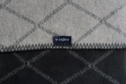 Zaffiro Antraciet & Grijs Ruitjes 75 X 100 Cm Wiegdeken 40795 -LiefjesHoek Verkoop zaffiro deken ruit antraciet grijs ea1 3